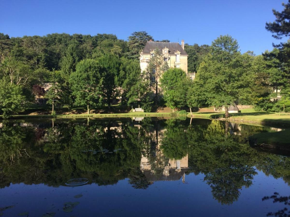 Gite Familial Chateau La Roche Racan Saint-Paterne-Racan Exteriér fotografie