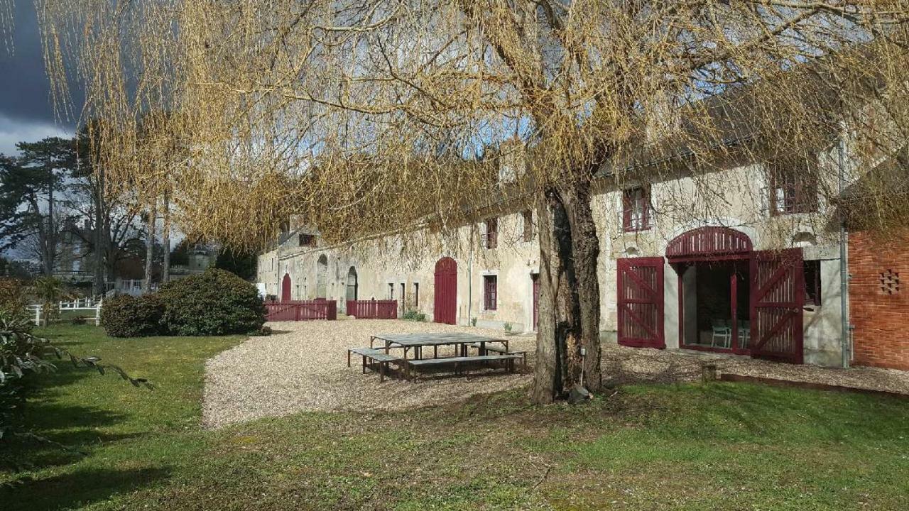 Gite Familial Chateau La Roche Racan Saint-Paterne-Racan Exteriér fotografie